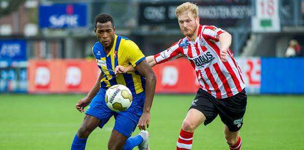 历和詹姆斯 历和詹姆斯