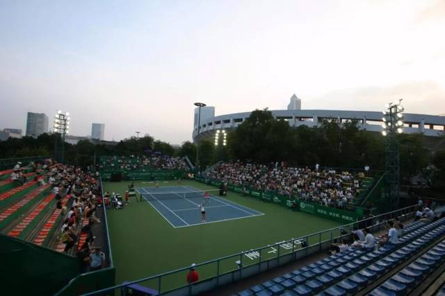 高歌猛进 高歌猛进